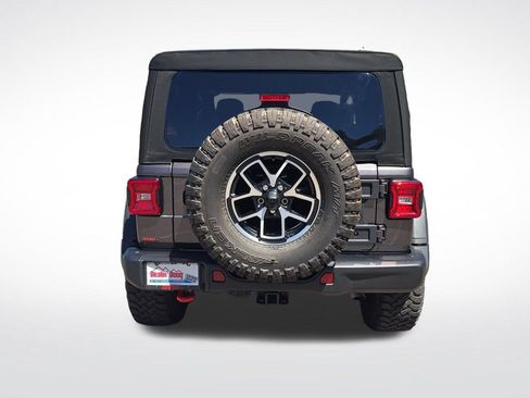 Used 2024 Jeep Wrangler Rubicon w/ Capability Package AWD/4WD image 4