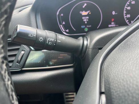 Used 2021 Honda Accord Sport image 16