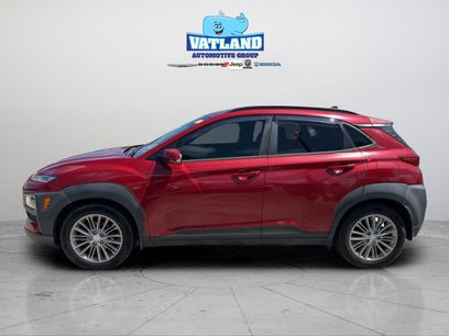 Used 2019 Hyundai Kona SEL w/ SEL Tech Package 02