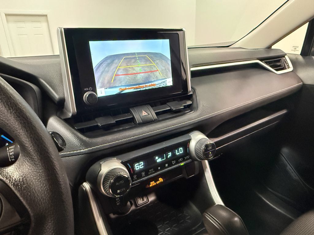 Used 2023 Toyota RAV4 LE AWD/4WD image 79