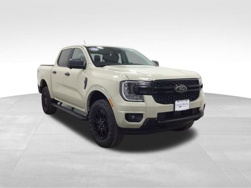 New 2025 Ford Ranger XLT image 4