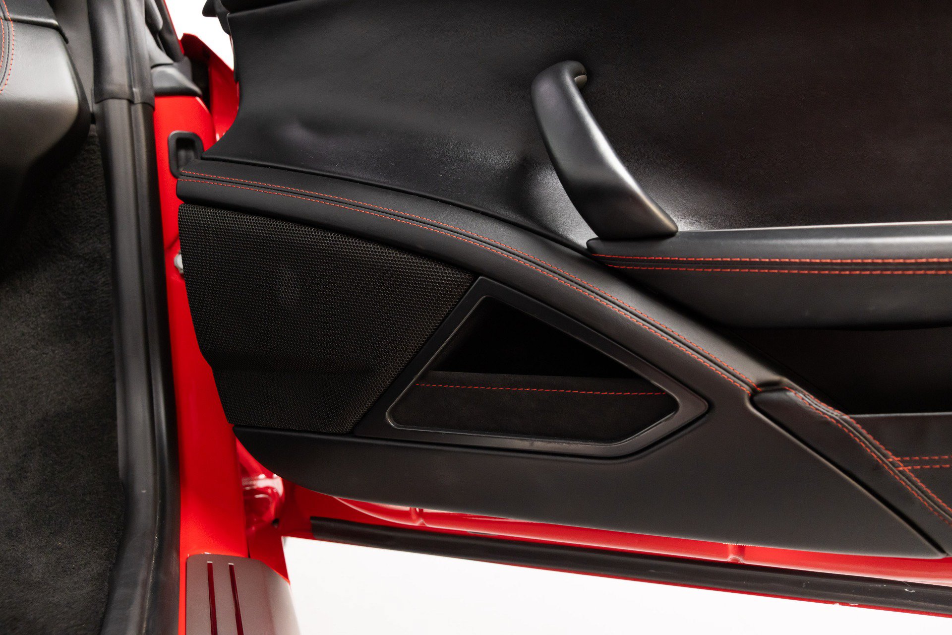 Certified 2014 Ferrari 458 Spider RWD image 82