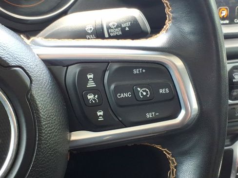 Used 2021 Jeep Gladiator Overland AWD/4WD image 28