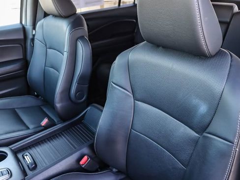 Certified 2023 Honda Passport EX-L image 26