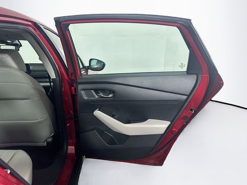 Used 2025 Honda Accord SE image 28