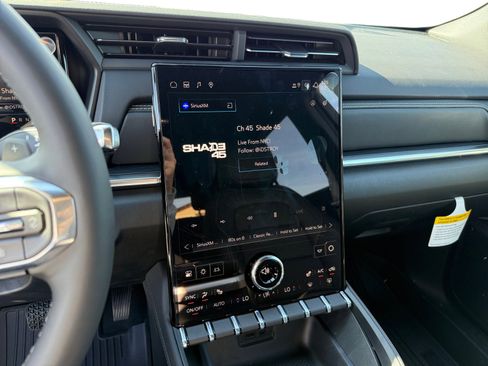 New 2026 GMC Terrain Elevation image 12