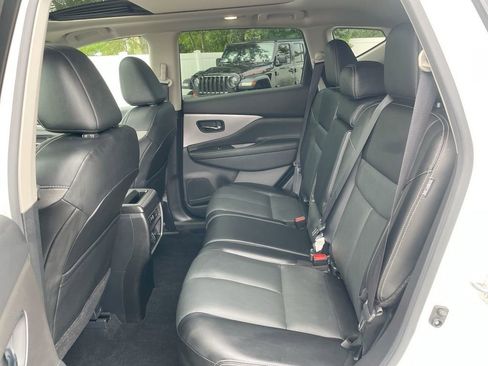 Used 2021 Nissan Murano SL w/ SL Moonroof Package image 34
