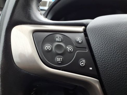 Used 2022 GMC Terrain Denali image 16