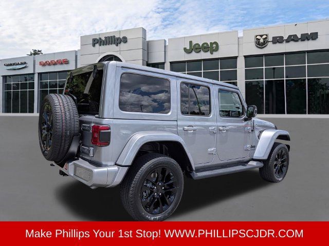 Used 2021 Jeep Wrangler Unlimited Sahara AWD/4WD image 3
