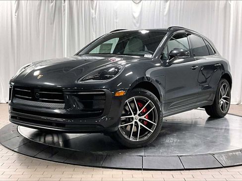 New 2026 Porsche Macan S image 1