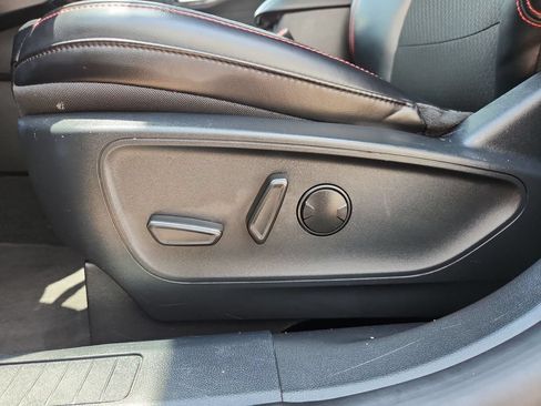 Used 2024 Ford Escape ST-Line FWD image 4