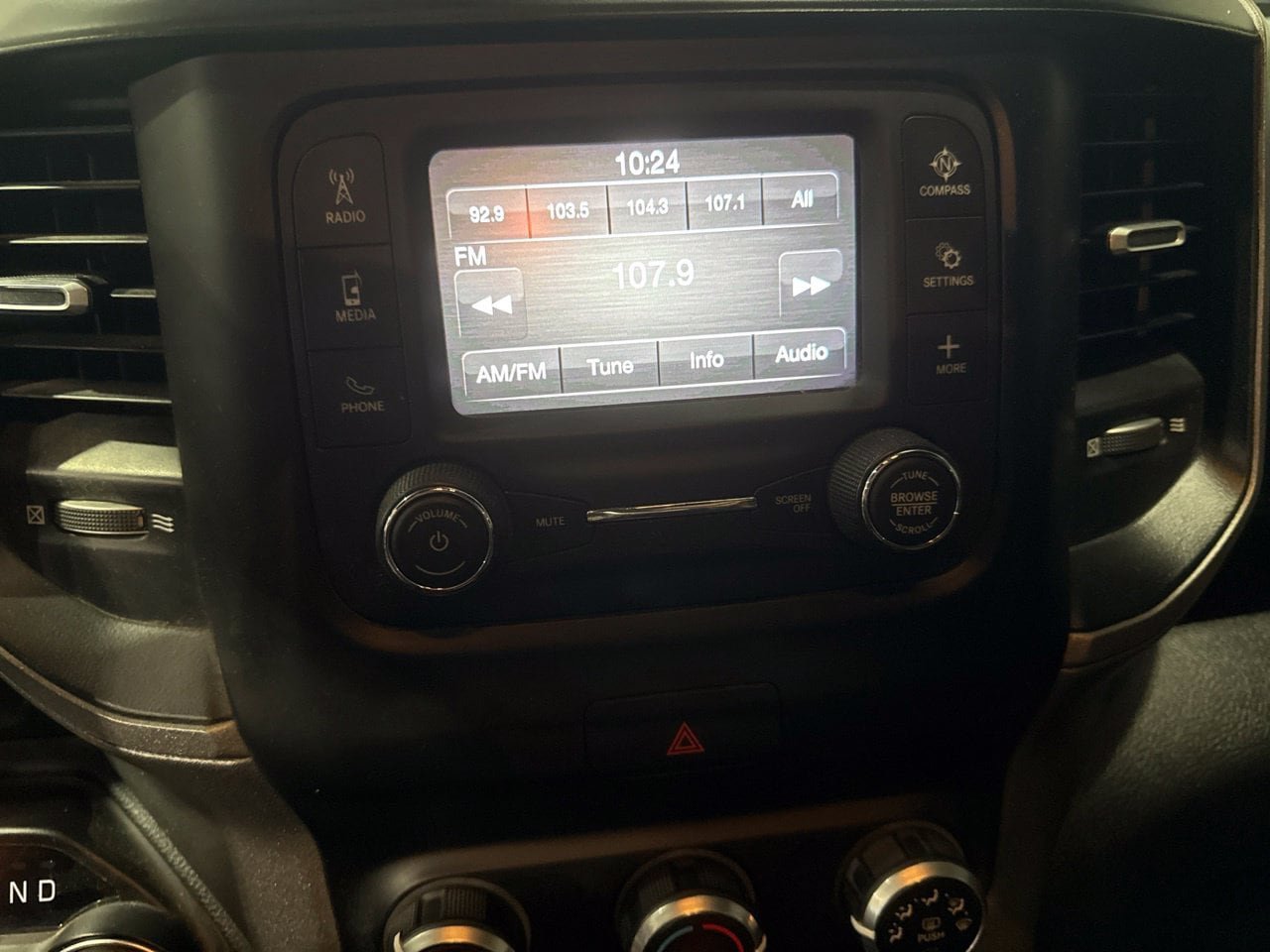 Used 2022 RAM 2500 Tradesman AWD/4WD image 23