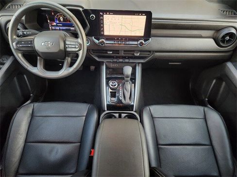 Used 2023 Chevrolet Colorado Trail Boss image 19