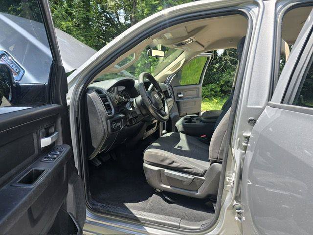 Used 2019 RAM 3500 Tradesman AWD/4WD image 27