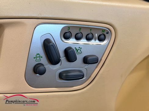 Used 2007 Jaguar XK XK Convertible 2D image 29