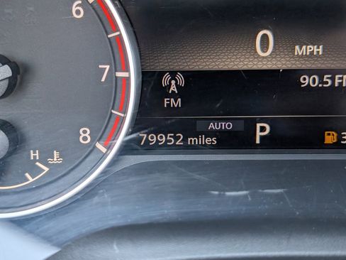 Used 2023 Nissan Rogue SL w/ SL Premium Package image 19