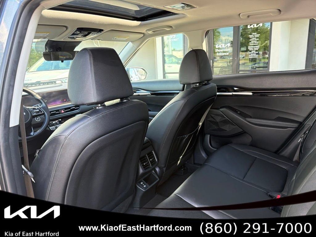 Certified 2024 Kia Seltos EX AWD/4WD image 19