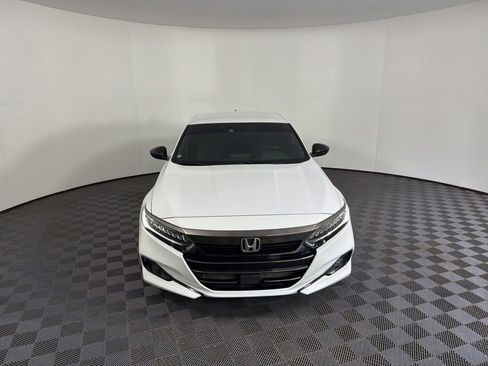 Used 2021 Honda Accord Sport image 4