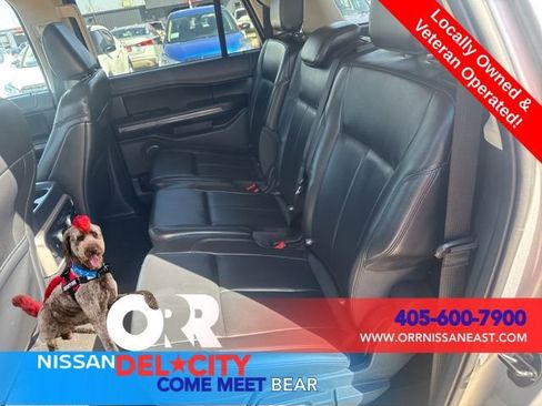 Used 2024 Ford Expedition Max XLT AWD/4WD image 11