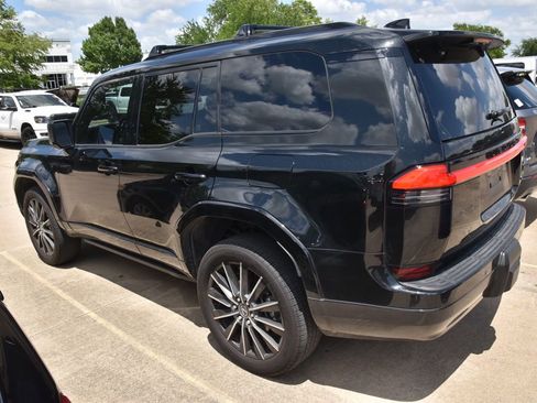 Used 2025 Lexus GX 550 w/ Accessory Package (2T) AWD/4WD image 7