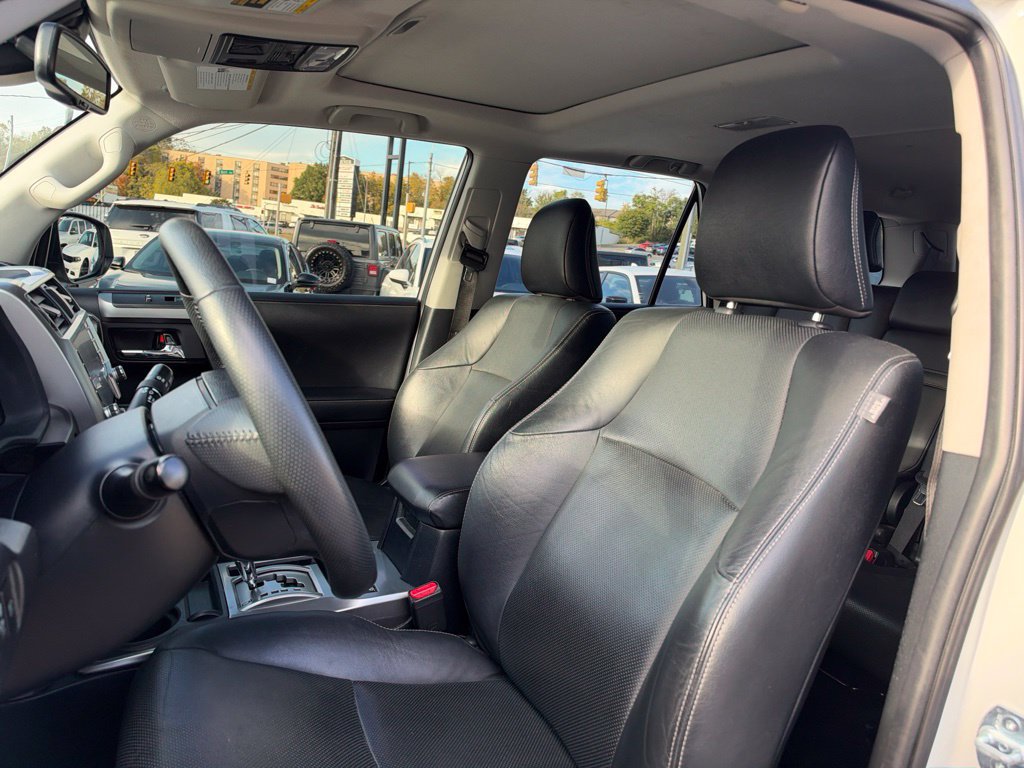Used 2021 Toyota 4Runner Limited AWD/4WD image 12