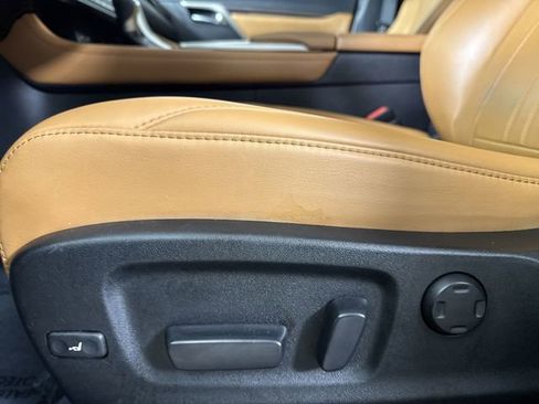 Used 2022 Lexus RX 350 AWD w/ Luxury Package image 23