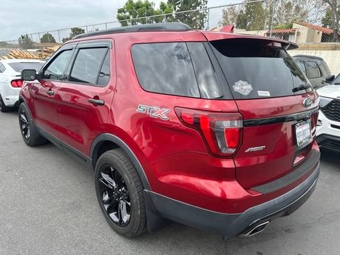 Used 2017 Ford Explorer Sport w/ Equipment Group 401A AWD/4WD image 2