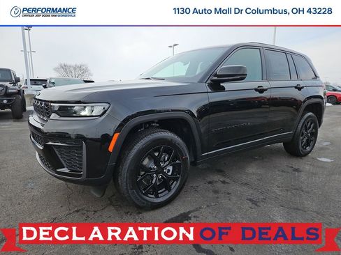 New 2026 Jeep Grand Cherokee Laredo image 3