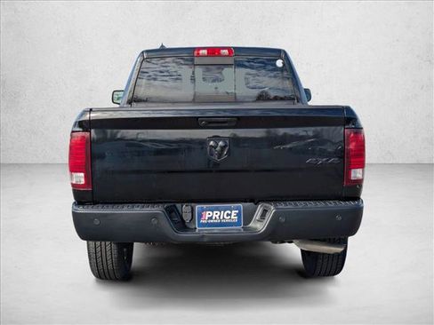 Used 2019 RAM 1500 Classic Warlock w/ Luxury Group image 6