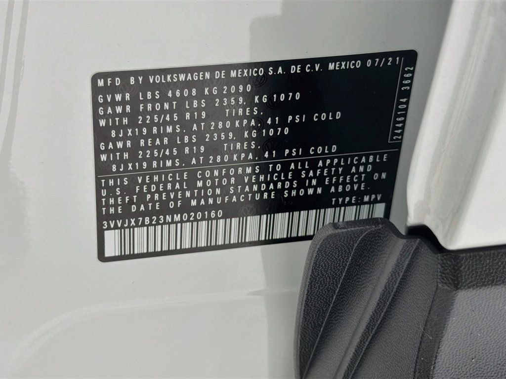 Used 2022 Volkswagen Taos SEL AWD/4WD image 33