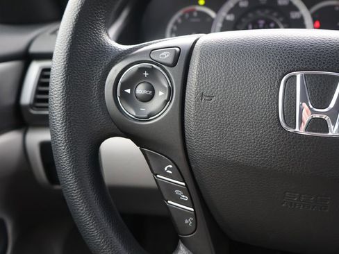 Used 2013 Honda Accord LX image 15