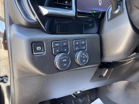 Used 2025 Chevrolet Silverado 3500 LTZ w/ LTZ Plus Package AWD/4WD image 20