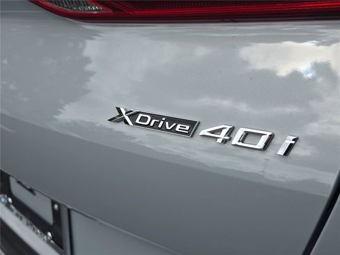 Used 2026 BMW X6 xDrive40i AWD/4WD image 4