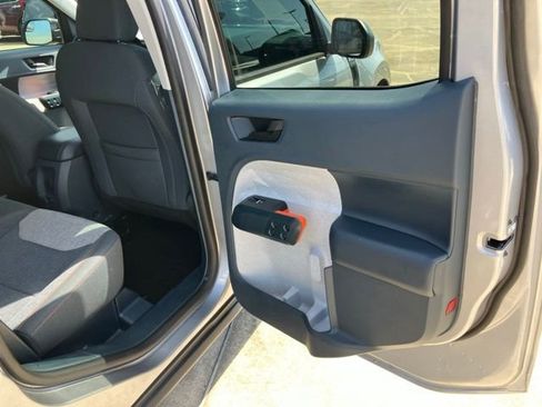 Used 2024 Ford Maverick XLT FWD image 15