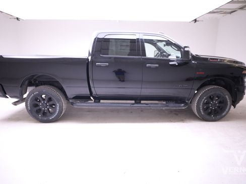 New 2025 RAM 2500 Big Horn image 6