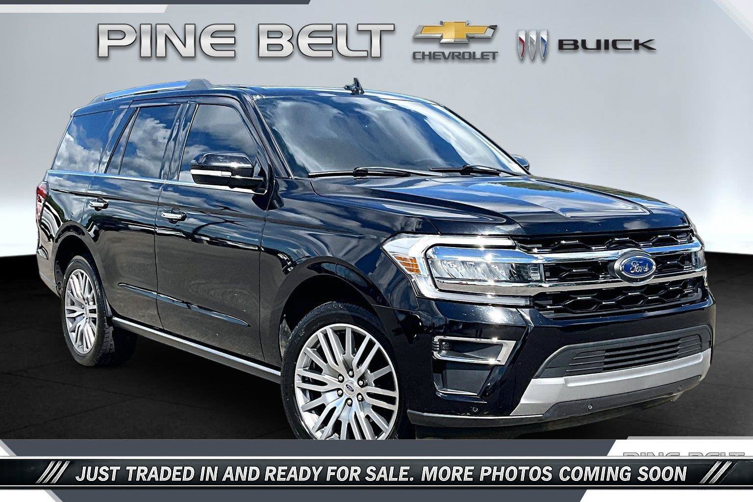Used 2022 Ford Expedition Limited RWD image 1