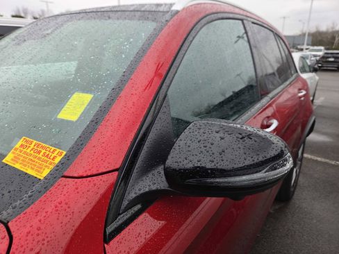 Used 2018 Mercedes-Benz GLC 43 AMG 4MATIC image 11