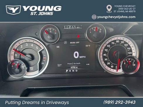 Used 2018 RAM 1500 Classic SLT w/ SLT Plus D←cor Group AWD/4WD image 22