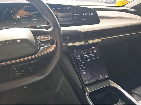 Used 2025 Lucid Air Grand Touring AWD/4WD image 11