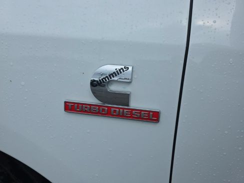 Used 2024 RAM 2500 Big Horn AWD/4WD image 12