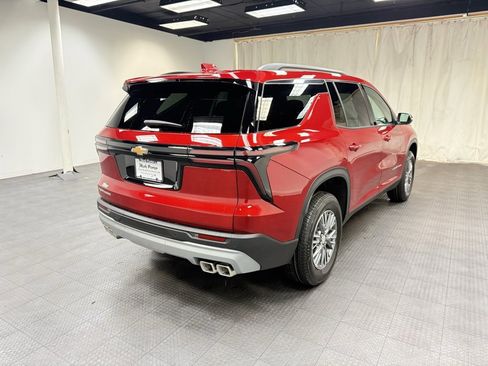 New 2026 Chevrolet Traverse LT image 7