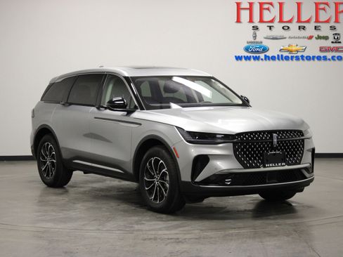 Used 2026 Lincoln Nautilus Premier w/ Equipment Group 102A AWD/4WD image 1