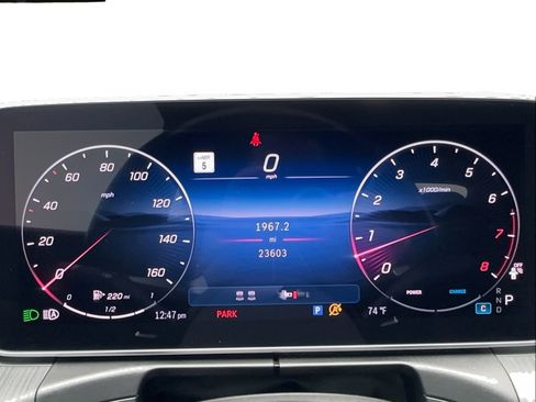 Used 2025 Mercedes-Benz CLE 300 4MATIC Coupe w/ AMG Line image 37