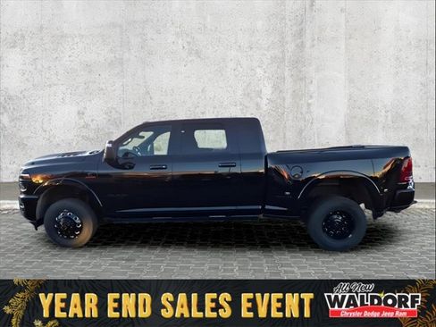 New 2025 RAM 3500 Limited image 4