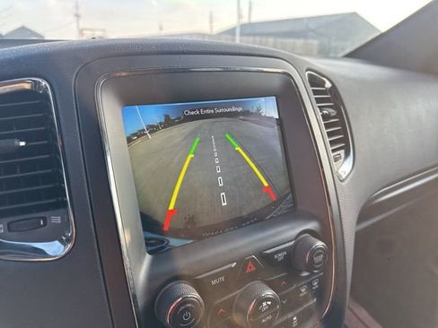 Used 2018 Dodge Durango SRT w/ Technology Group AWD/4WD image 31