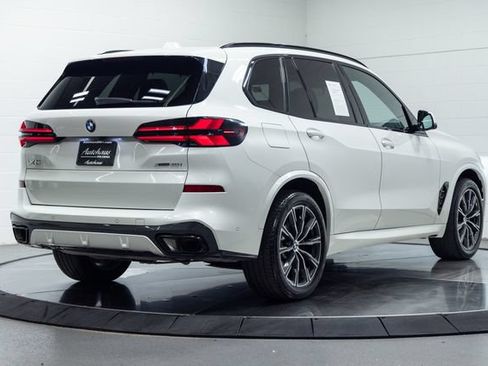 Used 2026 BMW X5 xDrive40i AWD/4WD image 10