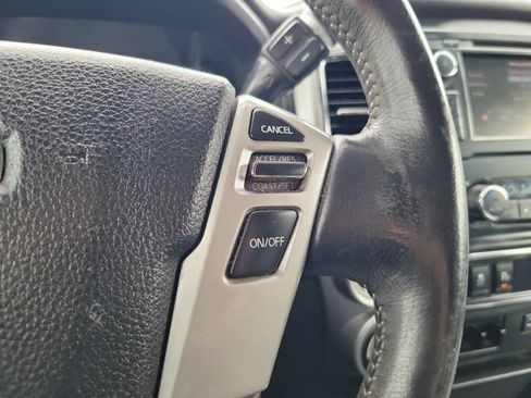 Used 2019 Nissan Titan PRO-4X w/ Pro-4x Convenience Package AWD/4WD image 25