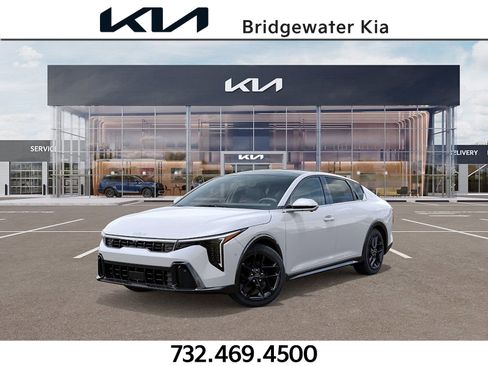New 2025 Kia K4 GT-Line Turbo image 1
