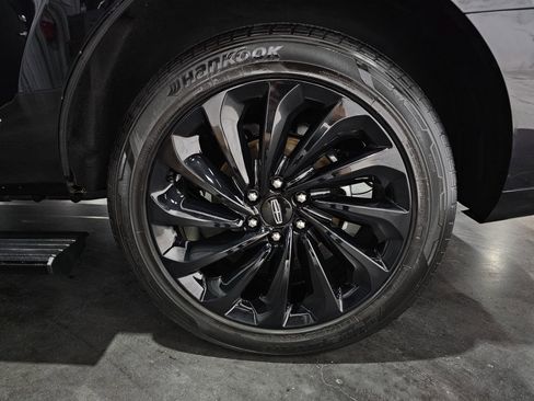 Used 2021 Lincoln Navigator Reserve AWD/4WD image 49