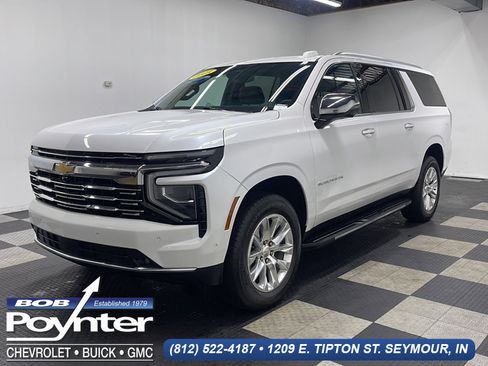 Used 2025 Chevrolet Suburban Premier AWD/4WD image 1